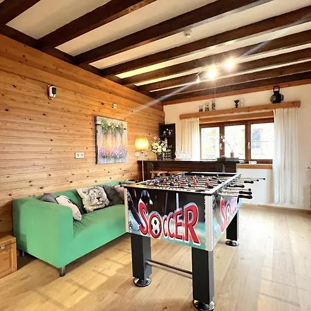 La Pomme De Pin Holiday home Fraiture