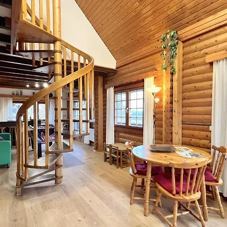 La Pomme De Pin Holiday home *