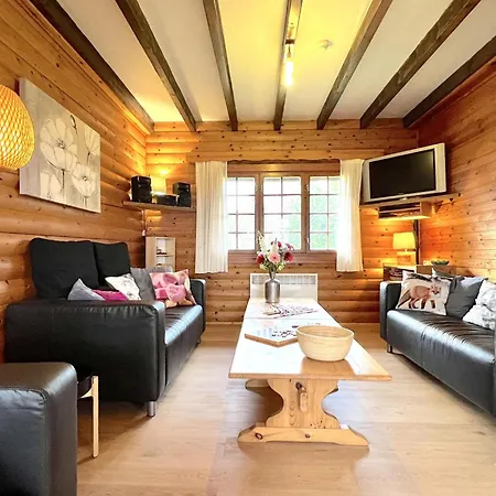 La Pomme De Pin Holiday home *