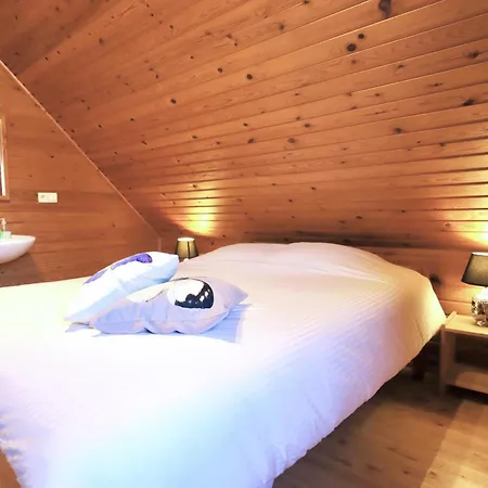 Nyaraló La Pomme De Pin Fraiture