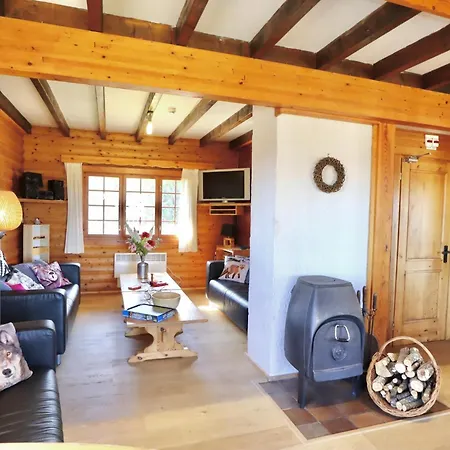 La Pomme De Pin Nyaraló Fraiture